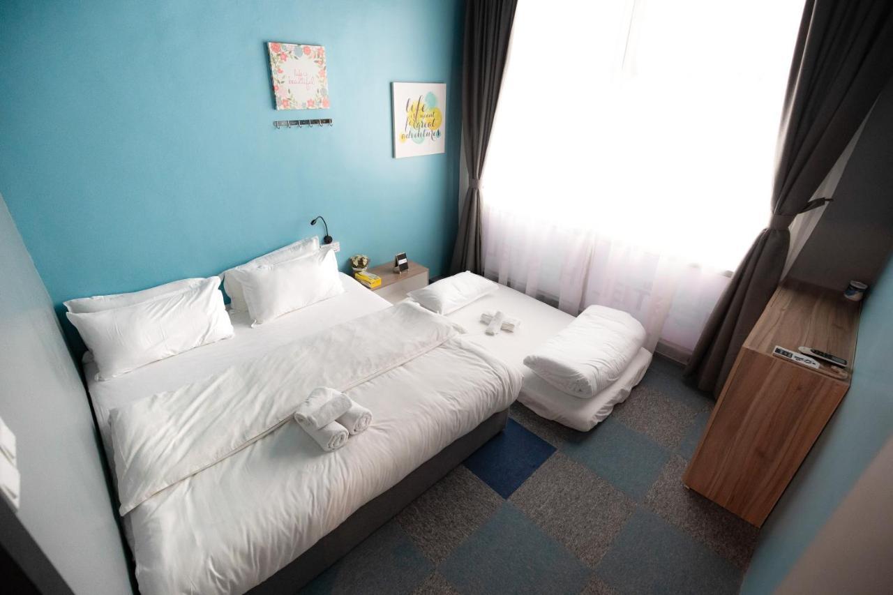 Vibrant Hostel Kota Kinabalu Dış mekan fotoğraf